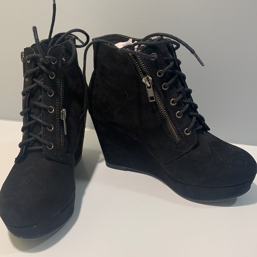 Just Fab black heeled boots size 6.5, never worn